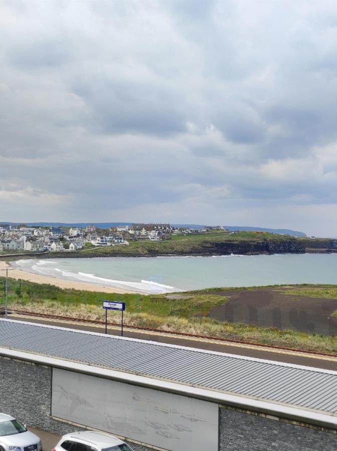 6 Golf Terrace - Portrush By The Sea Apartment ภายนอก รูปภาพ